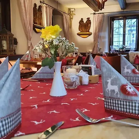 Wirtshaus zum Baumbach-3